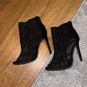 Black mesh heels